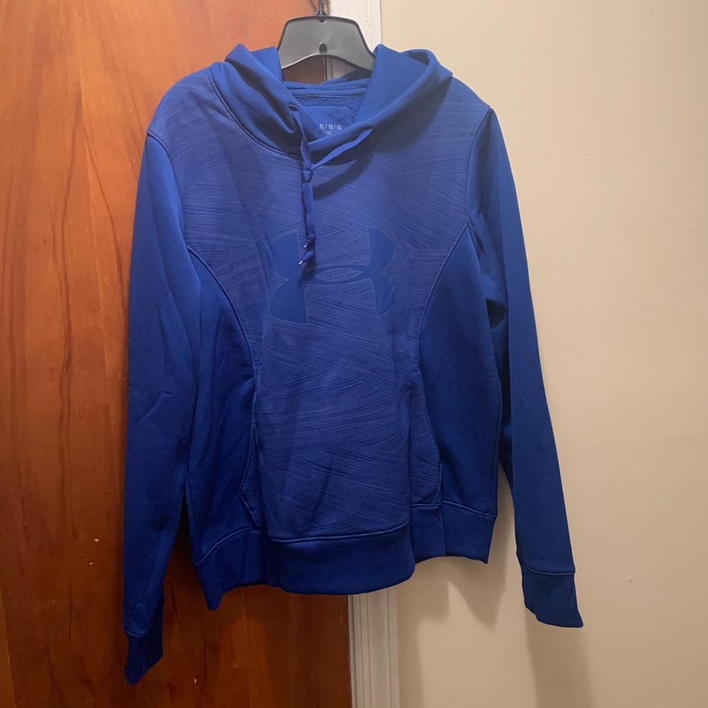 Sweatshirt - Picture 3 of 3